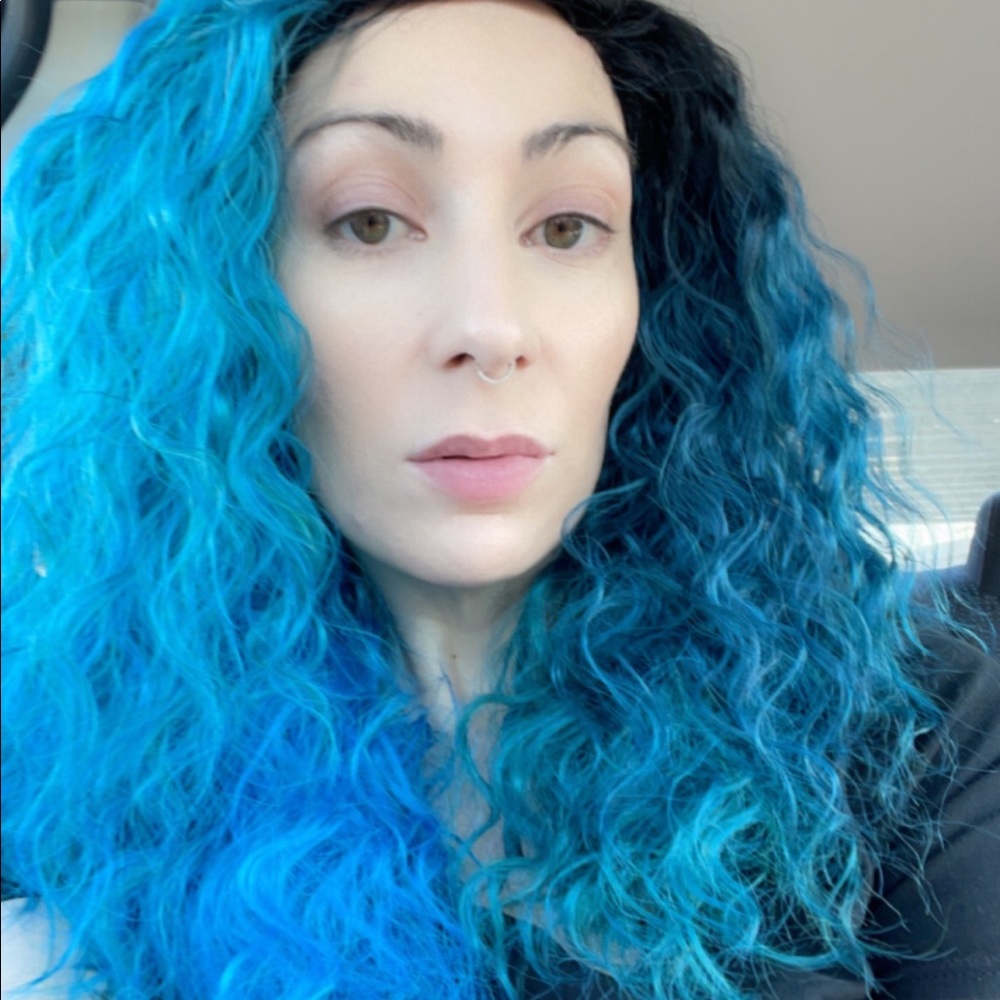 Meet your Posher, Elle